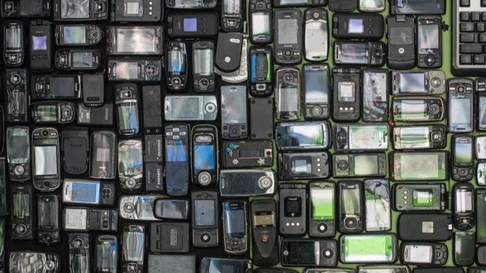 Old mobile phones and keyboards