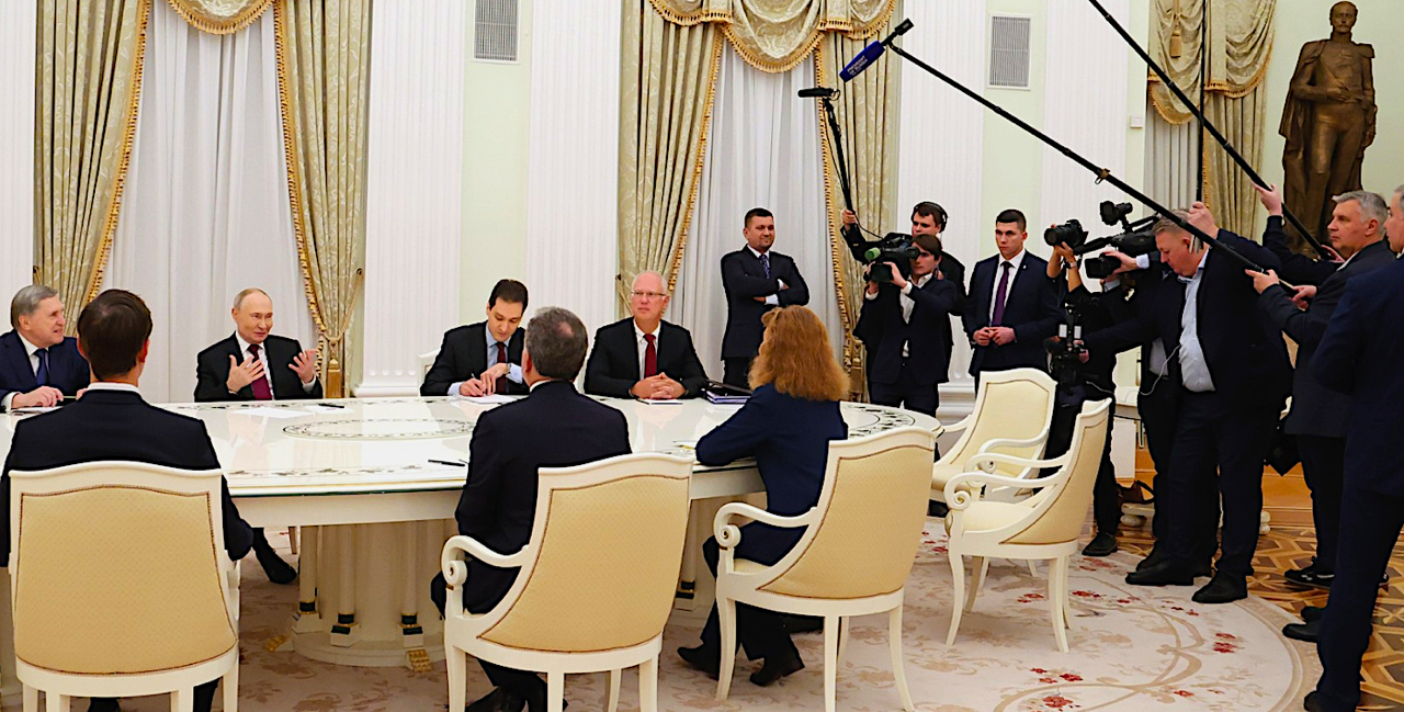 KREMLIN-TALKS.png